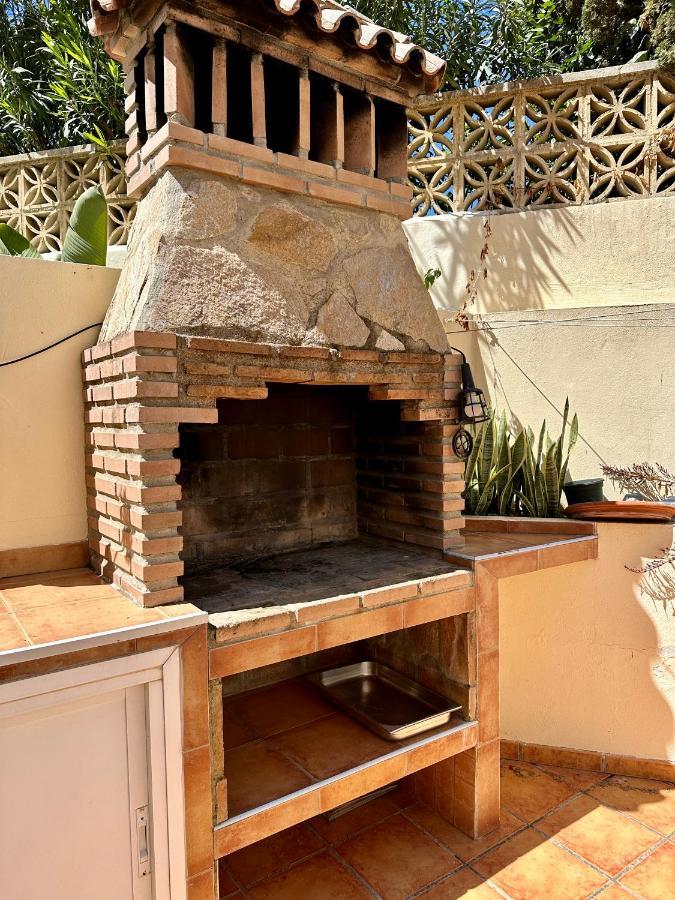 El Arenal Townhouse By The Beach With Swimming Pool - Eaw Homes 马尔韦利亚 外观 照片