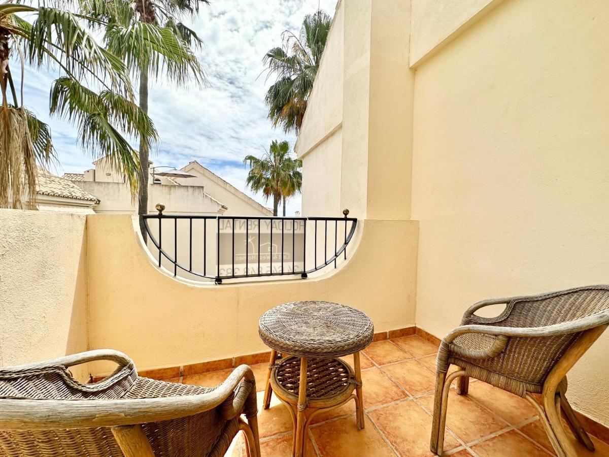 El Arenal Townhouse By The Beach With Swimming Pool - Eaw Homes 马尔韦利亚 外观 照片